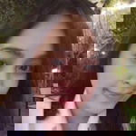 Elle Elle Autchrawan profile icon