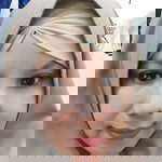 Henni ade profile icon