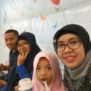 Andina Anggraini profile icon