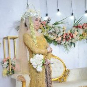 Umi Khasanah profile icon