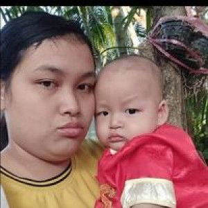 ลีโอติวเตร์ ไตตั้น จันทรคราส profile icon