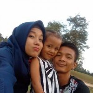 Selvy Fitri Yani profile icon