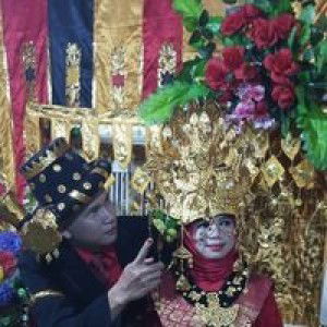 Anni Holila Nasution profile icon