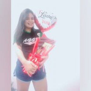 Ella Serra Luzano Acosta profile icon