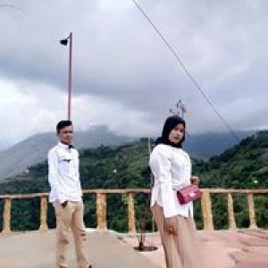 junarsih profile icon