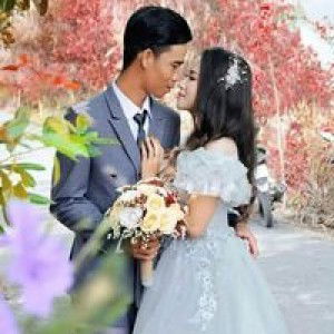 Linh Chi profile icon