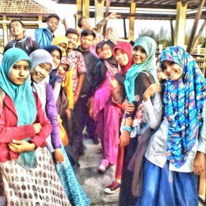 tridesi ana profile icon