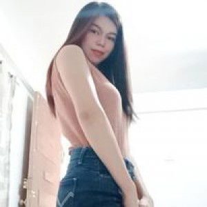 Anna Luiza Mandia profile icon