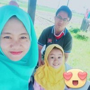 Aisyah Owner Mak Klenger profile icon