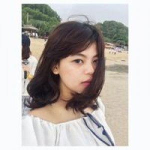 Adhelina Putri profile icon