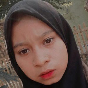 Khusniah Uus profile icon