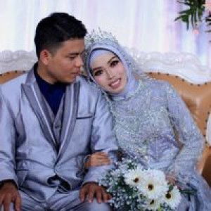 YuniRatna profile icon