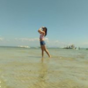 Amilyn Ballares profile icon