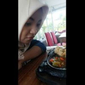 IcHa Farizsya profile icon