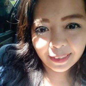 Iis Mayanti profile icon