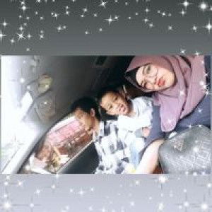 Julia Dwi Astuti profile icon