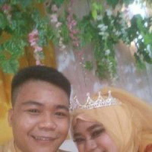 Dessy Widya Sari profile icon