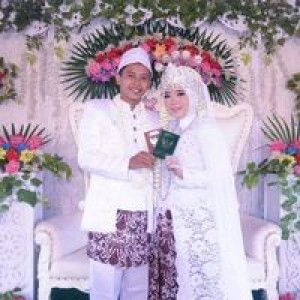 Anih Maryanih profile icon