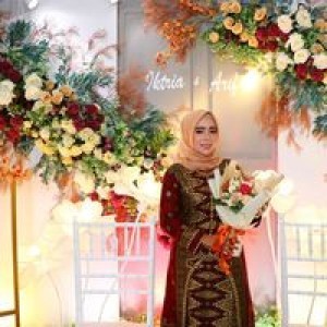 Iktria Susanti profile icon