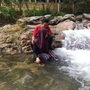 Cik Bunga profile icon