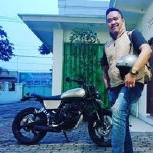 Anis Mayanwar profile icon