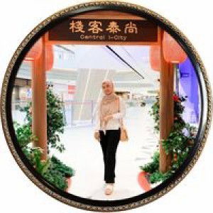 Izzati Roslan profile icon