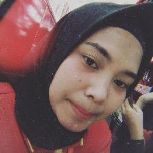 Putri Mardiyanti profile icon