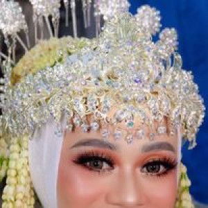 Ratih Juliawati II profile icon