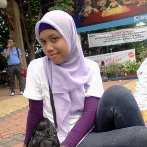 Rena Sujiati profile icon