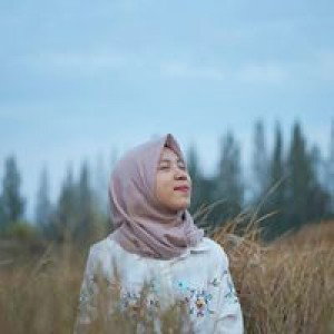 Indah Dwi Apriana profile icon