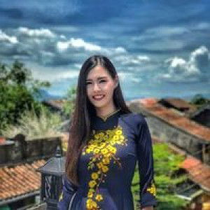 Fah Nattaya profile icon