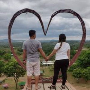 Loraine Villamor profile icon