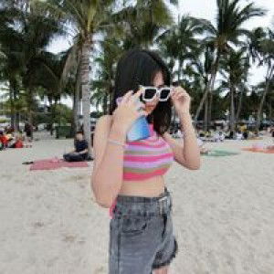 นี่นิ้ง นั่นใคร. profile icon