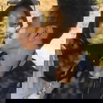 asri wulandari profile icon