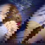 Bunga Putri profile icon