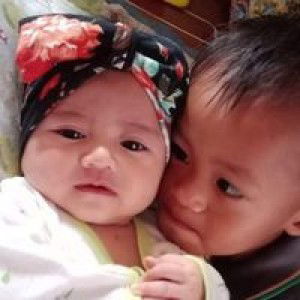 She'ella profile icon