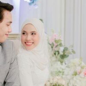 Anis Syamiraa profile icon