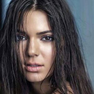 Anna Eloisa Bautista profile icon