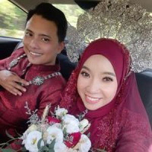 Izzati Ismail profile icon