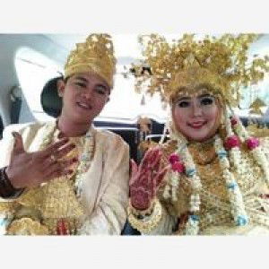 Siti Hardianti profile icon