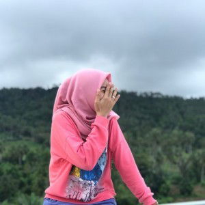 Ade Chyndra Daud profile icon