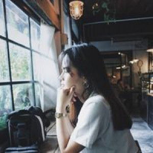 Intira Maungboon profile icon