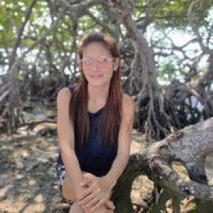 Nica Roxas profile icon