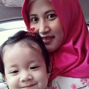 Azkiya Binti Uwii Fitriya profile icon
