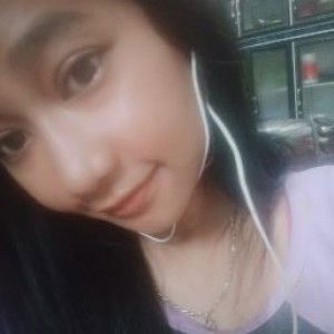 putri amanda profile icon