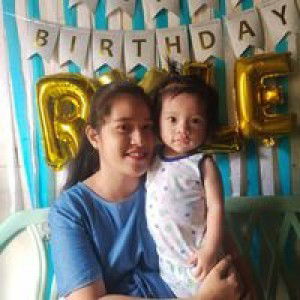 Richell Zurita profile icon