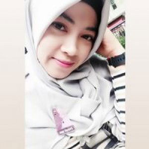 Listiyana Putri profile icon