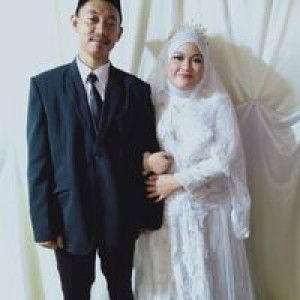 Siti Nurdianti profile icon