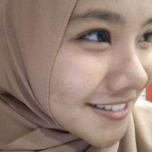 Selpia Dwiyanti profile icon