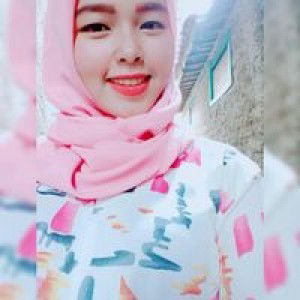 Nuraenyy Lestary profile icon